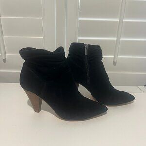 Bleeker & Bond Black Booties - Size 7.5 - EUC